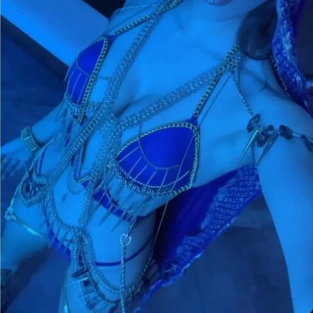 Purple/gold Playa outfit - Picture 3 of 4